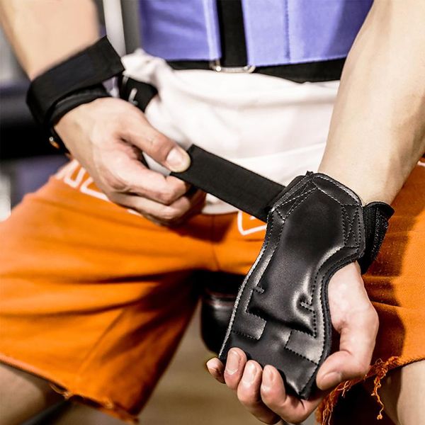 pair wrist support thicken horizontal high bar pull up training gym glove gloves mitts belt palm protect weight lifting, Black;red
pair wrist support thicken horizontal high bar pull up training gym glove gloves mitts belt palm protect weight lifting, Black;red