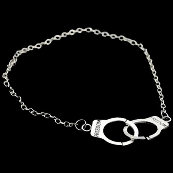 chokers steampunk fashion chain jewelry lover's collares handcuff pendant necklace for women men valentine's day gifts, Golden;silver
chokers steampunk fashion chain jewelry lover's collares handcuff pendant necklace for women men valentine's day gifts, Golden;silver