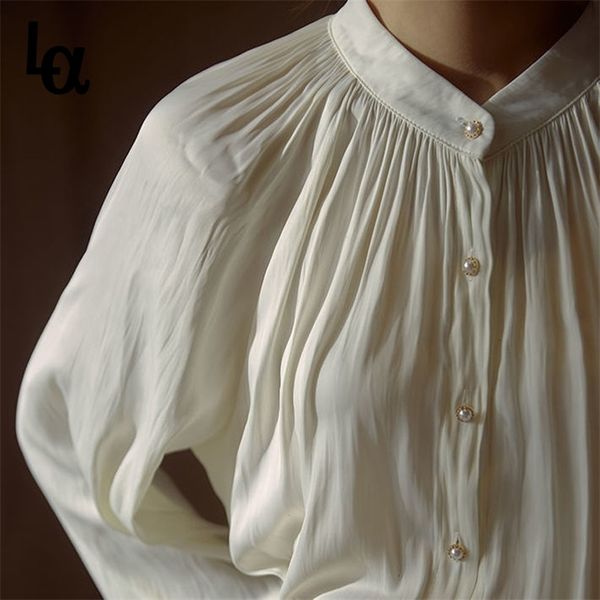 women solid elegant loose blouse female o-neck vintage long sleeve botton lady fashion lantern shirts 210519, White
women solid elegant loose blouse female o-neck vintage long sleeve botton lady fashion lantern shirts 210519, White