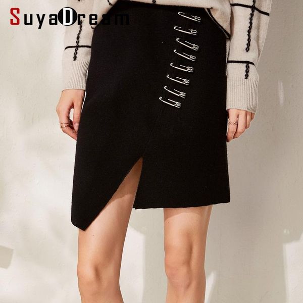 skirts suyadream women winter knitted mini a-line irrugular length pin skirt 2021, Black
skirts suyadream women winter knitted mini a-line irrugular length pin skirt 2021, Black