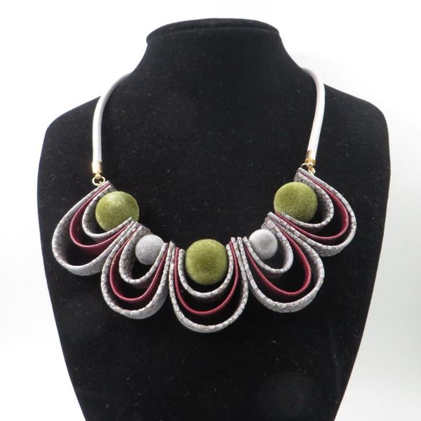 pendant necklaces leather collar necklace for women resin beads fashion accessories wholesale jewelery collares de moda 2021, Silver
pendant necklaces leather collar necklace for women resin beads fashion accessories wholesale jewelery collares de moda 2021, Silver
