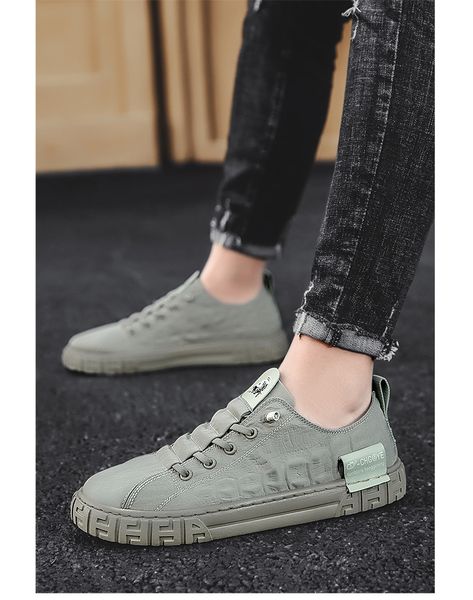 2021 summer crocodile umbrella cloth breathable shoes 36-44 outdoors walking, White;red
2021 summer crocodile umbrella cloth breathable shoes 36-44 outdoors walking, White;red
