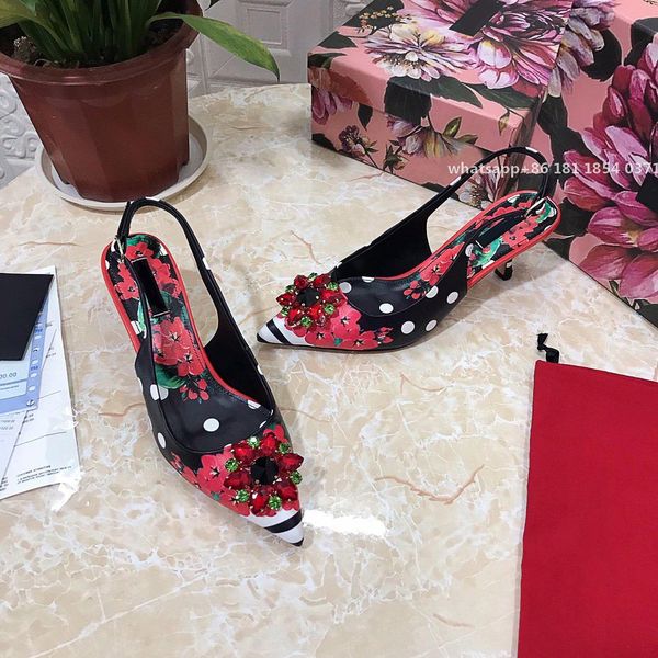 2021ss classic ms high-heeled selling style arrived shoes european station fashion matching spring and fall sales us35-39, Red;white
2021ss classic ms high-heeled selling style arrived shoes european station fashion matching spring and fall sales us35-39, Red;white