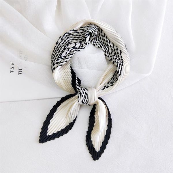 fashion pleated small square satin silk scarf women sweet floral printed scarves wrap handkerchief head bandana designer, Blue;gray
fashion pleated small square satin silk scarf women sweet floral printed scarves wrap handkerchief head bandana designer, Blue;gray