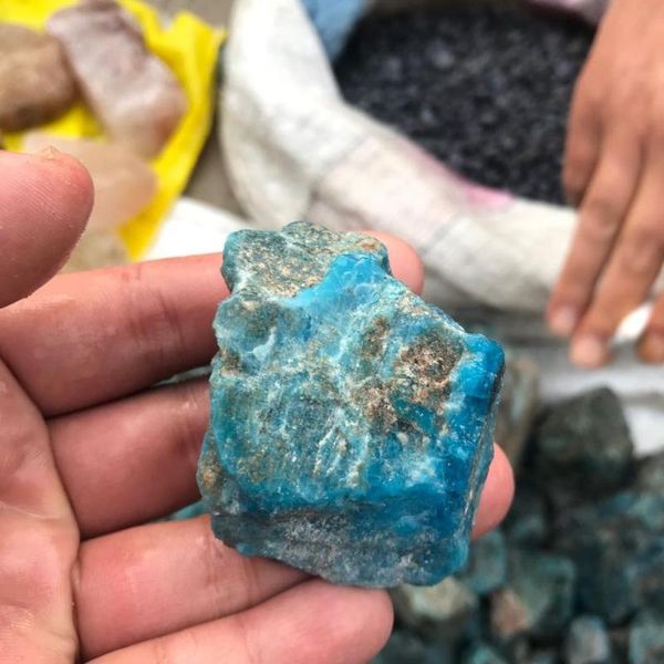 decorative objects & figurines natural blue phosphor grey gemstone home decoration meditative crystals for energy promotion
decorative objects & figurines natural blue phosphor grey gemstone home decoration meditative crystals for energy promotion
