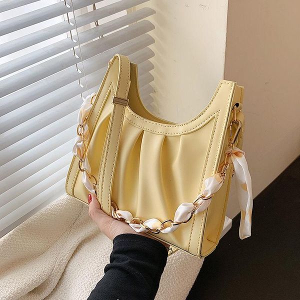 evening bags crossbody bag designer shoulder female underarm handbag women all-match chain cloud ribbon fashion 2021 pu leather
evening bags crossbody bag designer shoulder female underarm handbag women all-match chain cloud ribbon fashion 2021 pu leather