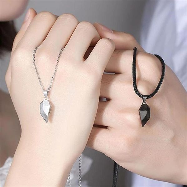 pendant necklaces fashion couple necklace stitching creative love fragments simple classic jewelry display party prom gift, Silver
pendant necklaces fashion couple necklace stitching creative love fragments simple classic jewelry display party prom gift, Silver