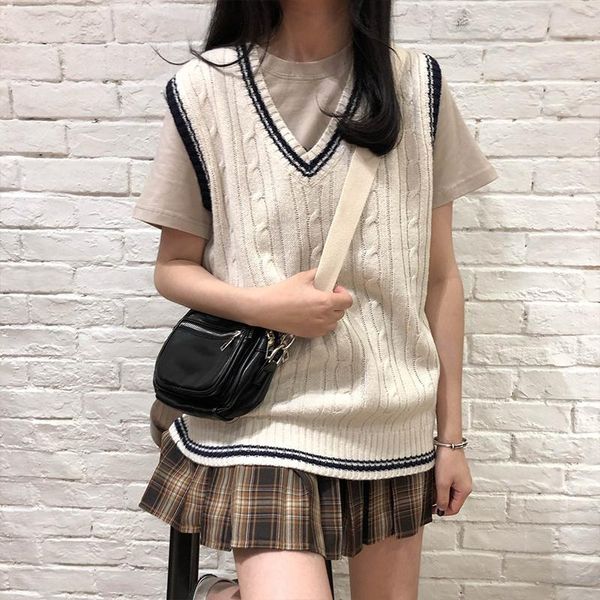 women's sweaters jchb 3 colors autumn and winter preppy style v neck knitted sleeveless vest womens pullovers (x973), White;black
women's sweaters jchb 3 colors autumn and winter preppy style v neck knitted sleeveless vest womens pullovers (x973), White;black