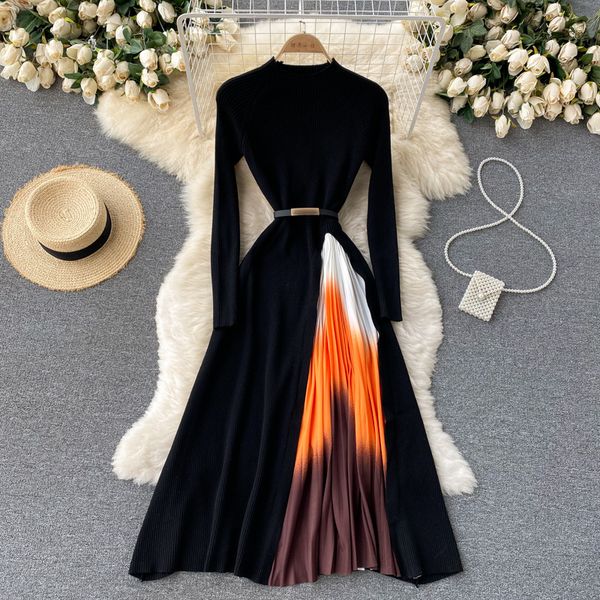 temperament 2022 spring autumn elegant dresses long black long sleeve fake two piece knitted pleated large swing dress, Black;gray
temperament 2022 spring autumn elegant dresses long black long sleeve fake two piece knitted pleated large swing dress, Black;gray