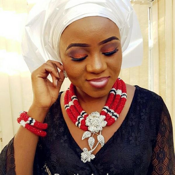 earrings & necklace mix color flower brooch exclusive red african wedding beads jewelry set women statement abh225, Silver
earrings & necklace mix color flower brooch exclusive red african wedding beads jewelry set women statement abh225, Silver