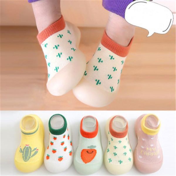 baby's socks shoes rubber sole 0-4y home wear toddler learning to walk infant anti-slip floor first walkers
baby's socks shoes rubber sole 0-4y home wear toddler learning to walk infant anti-slip floor first walkers
