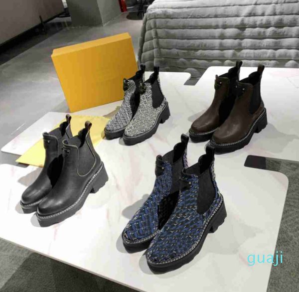 women designer boots desert boot flamingos love arrow 100% real leather medal coarse non-slip winter shoes, Black
women designer boots desert boot flamingos love arrow 100% real leather medal coarse non-slip winter shoes, Black
