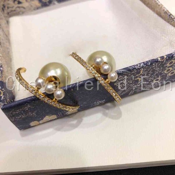 vintage d'eon quality brand chevalier women pearl for crystal luxury earrings jewelry designer classic female, Red;brown
vintage d'eon quality brand chevalier women pearl for crystal luxury earrings jewelry designer classic female, Red;brown