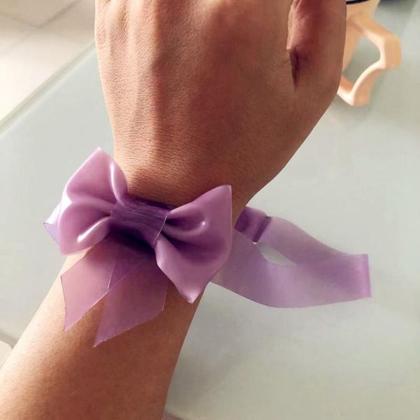 bow ties transparent collar latex rubber detachable fashion men and women party accessories sm, Black;gray
bow ties transparent collar latex rubber detachable fashion men and women party accessories sm, Black;gray