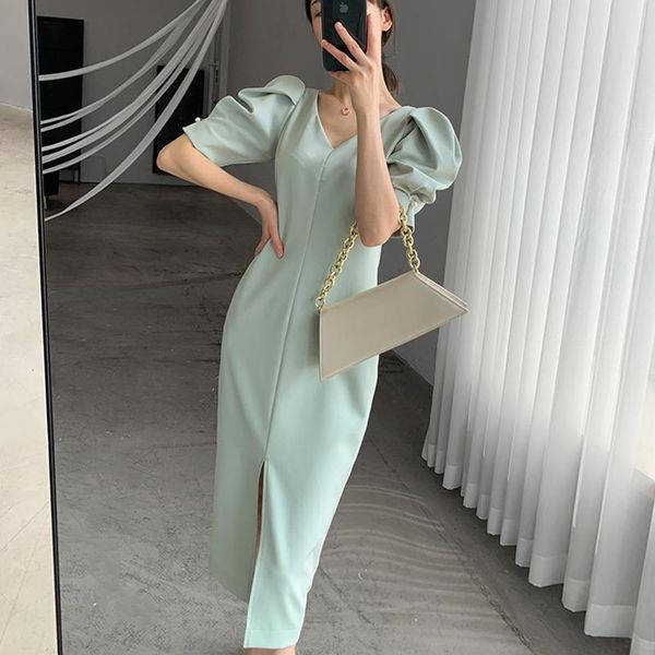 casual dresses elegant women v neck solid ankle length summer short sleeve office lady dress 2021 fashion, Black;gray
casual dresses elegant women v neck solid ankle length summer short sleeve office lady dress 2021 fashion, Black;gray