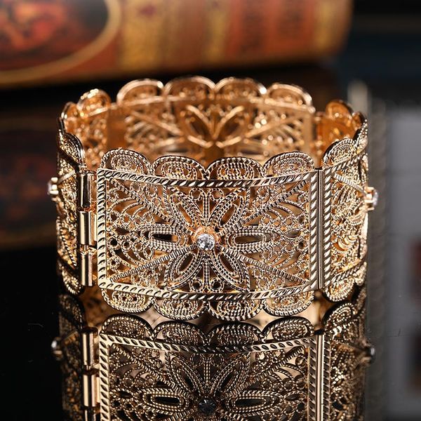 bangle middle eastern women's wedding bracelet with unique design of continuous pattern set off generous temperament, alloy, Black
bangle middle eastern women's wedding bracelet with unique design of continuous pattern set off generous temperament, alloy, Black