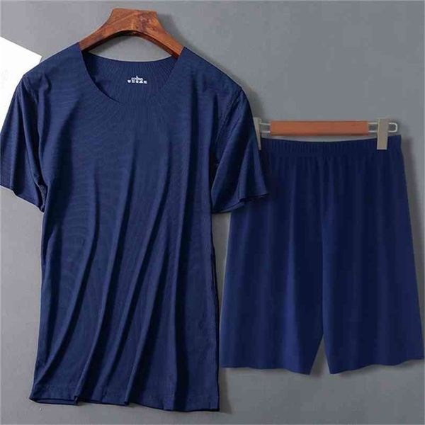 men's ice silk underwear suit summer short sleeve shirt+shorts quick dry sleepwear male casual home clothes men pajamas set 210806, Gray
men's ice silk underwear suit summer short sleeve shirt+shorts quick dry sleepwear male casual home clothes men pajamas set 210806, Gray