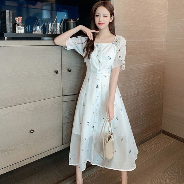 summer white fairy dress women elegant square collar flare sleeve single-breasted flower printed midi dress female party dress 210514, Black;gray
summer white fairy dress women elegant square collar flare sleeve single-breasted flower printed midi dress female party dress 210514, Black;gray