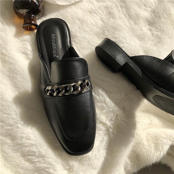 women sandals apricot, black spring summer flats shoes women's metal chain slippers casual flat plus size 40 41
women sandals apricot, black spring summer flats shoes women's metal chain slippers casual flat plus size 40 41