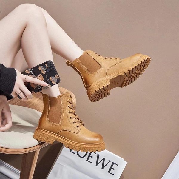 boots 2021 autumn winter leather women's thick bottom short tube 6-hole lace up fashion, Black
boots 2021 autumn winter leather women's thick bottom short tube 6-hole lace up fashion, Black
