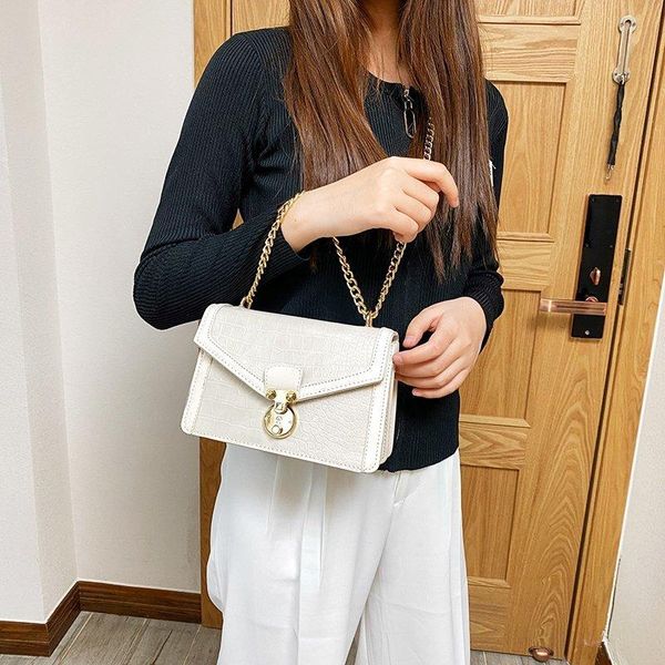 fashion stone grain leather square chain solid shoulder messenger bag purses and handbags women's small crossbody designer bags
fashion stone grain leather square chain solid shoulder messenger bag purses and handbags women's small crossbody designer bags