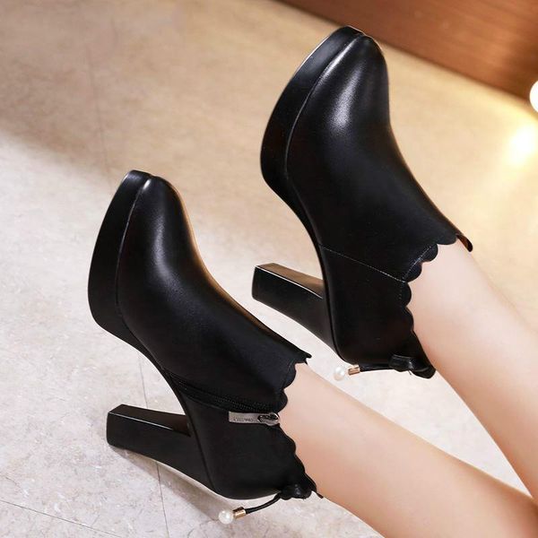 dress shoes 2021 women leather autumn pointed toe platform female pumps casual square high heels ladies single plus size, Black
dress shoes 2021 women leather autumn pointed toe platform female pumps casual square high heels ladies single plus size, Black