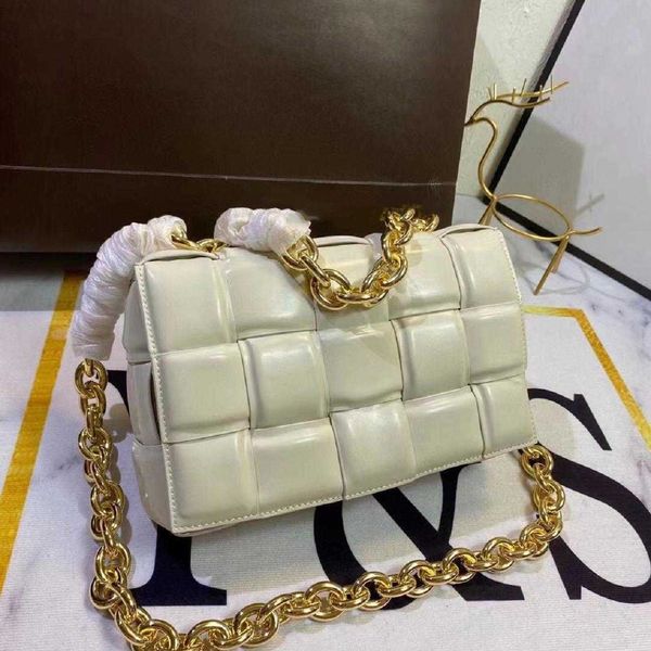 2021 ladies knit fashion shoulder bags chain pillow bag handbag clutch famous designer caviar leather wallet lady crossbody wallets free
2021 ladies knit fashion shoulder bags chain pillow bag handbag clutch famous designer caviar leather wallet lady crossbody wallets free