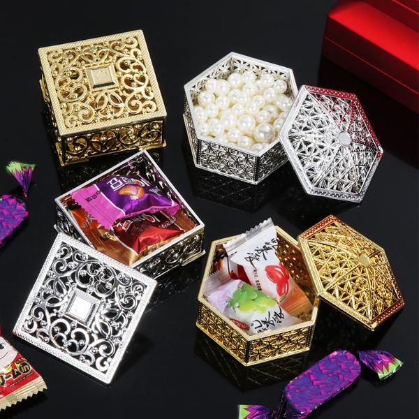 gift wrap 1 piece of plastic hollow gold foil sugar biscuit fruit box chocolate wedding party home decoration
gift wrap 1 piece of plastic hollow gold foil sugar biscuit fruit box chocolate wedding party home decoration