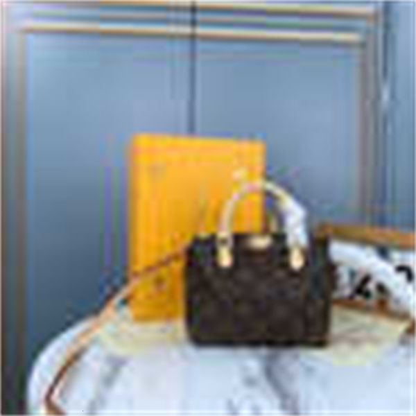 handles brand totes designer luxury body m48812 shoulder m61253 ultra-feminine bag nano shoulder bags bag cross handbags iconic clutches top
handles brand totes designer luxury body m48812 shoulder m61253 ultra-feminine bag nano shoulder bags bag cross handbags iconic clutches top