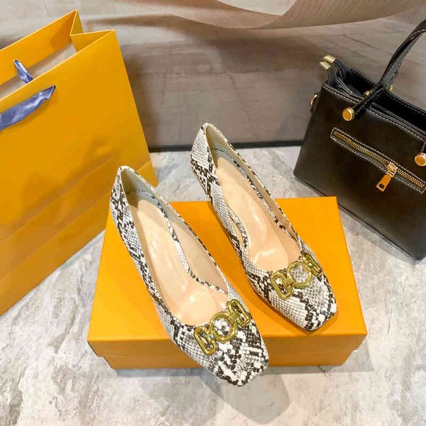 sandal female luxury designer small square head golden classic old flower horseshoe buckle fashion all-match leather shoes half drag, Black
sandal female luxury designer small square head golden classic old flower horseshoe buckle fashion all-match leather shoes half drag, Black
