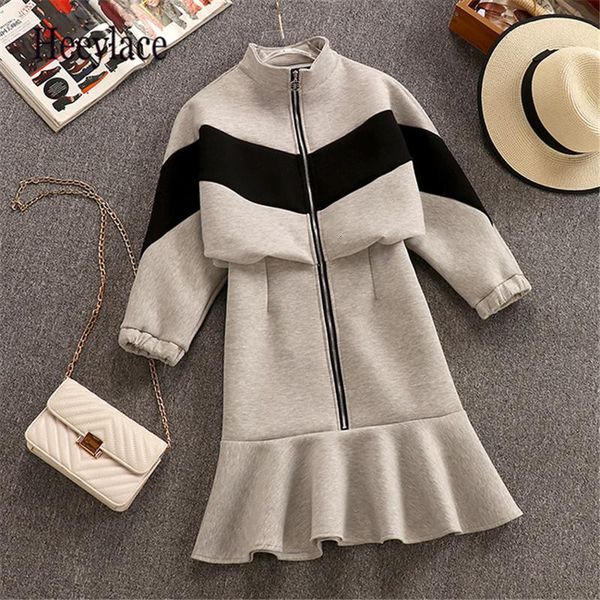 casual dresses women winter thicken warm space cotton mini dress zipper ruffles pleated female clothing, Black;gray
casual dresses women winter thicken warm space cotton mini dress zipper ruffles pleated female clothing, Black;gray