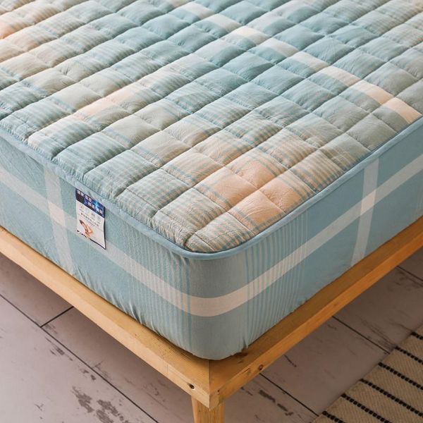 bedding sets quilted fitted sheet style mattress protector cover for bed striped gradient with elastic band thick soft king pillowcase
bedding sets quilted fitted sheet style mattress protector cover for bed striped gradient with elastic band thick soft king pillowcase