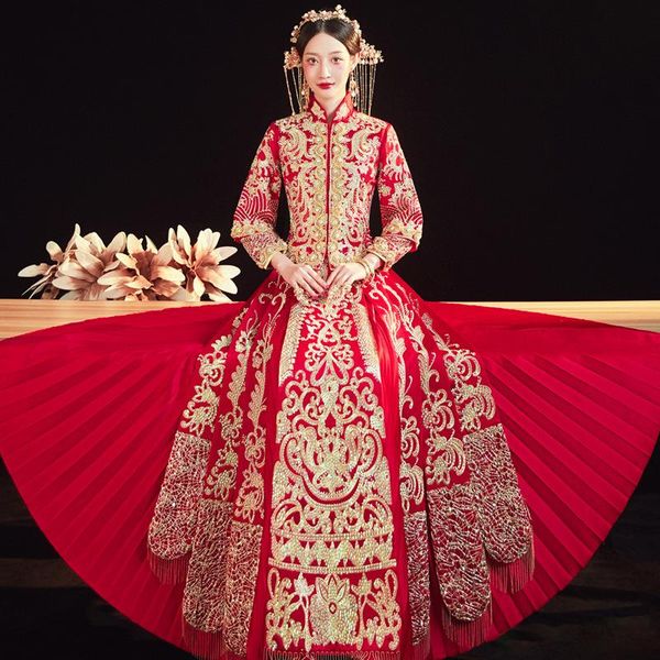 chinese traditional bride groom embroidery plus rhinestone wedding dress female gown slim cheongsam asia marriery ethnic clothing, Red
chinese traditional bride groom embroidery plus rhinestone wedding dress female gown slim cheongsam asia marriery ethnic clothing, Red