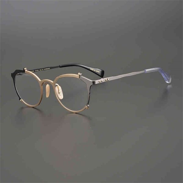 80% off wholesale maruyama zhenghong jewelry two-color irregular shape glasses frame pin, White;black
80% off wholesale maruyama zhenghong jewelry two-color irregular shape glasses frame pin, White;black