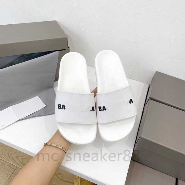 2021 fashion men women sandals designer shoes luxury slide summer wide flat slippery sandal slipper flip flop flower box size 36-45 zlh kbuk, Black
2021 fashion men women sandals designer shoes luxury slide summer wide flat slippery sandal slipper flip flop flower box size 36-45 zlh kbuk, Black