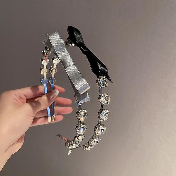 hair accessories 2021 trendy simple rhinestone bands for women girls elegant temperament clips headwear
hair accessories 2021 trendy simple rhinestone bands for women girls elegant temperament clips headwear