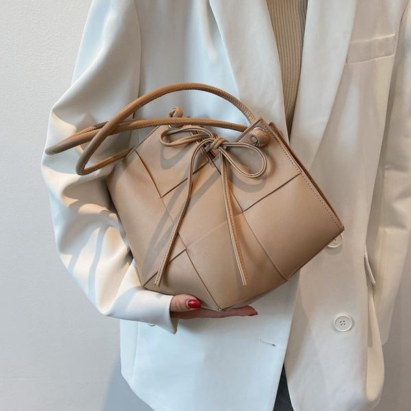cross body dikizfly bag trendy designer shoulder bags 2021 crossbody for women handbags and purses leather sac femme
cross body dikizfly bag trendy designer shoulder bags 2021 crossbody for women handbags and purses leather sac femme