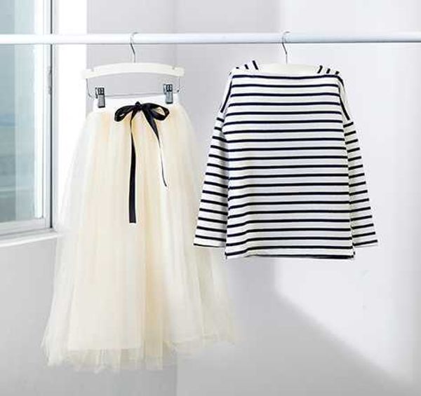 girls clothing sets 2021 summer child clothes teenager kids clothes striped full sleeved shirt + long skirt 2 piece for age 4-12 x0902, White
girls clothing sets 2021 summer child clothes teenager kids clothes striped full sleeved shirt + long skirt 2 piece for age 4-12 x0902, White