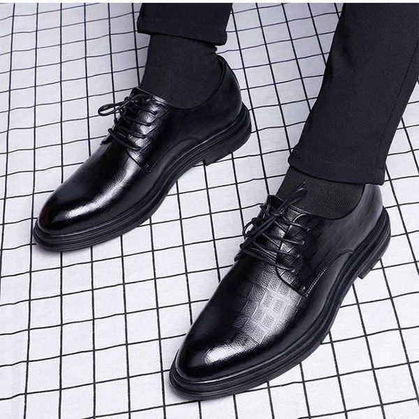 leather shoes men's business formal casual trendy spring british groom korean soft soled wedding breathable, Black
leather shoes men's business formal casual trendy spring british groom korean soft soled wedding breathable, Black