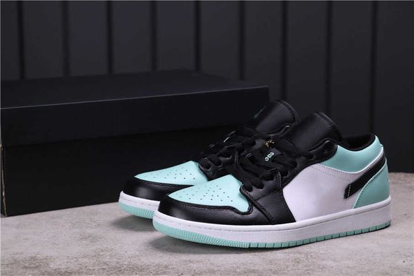 genuine jumpman 1 men's and women's basketball shoes low cut couple sports shoelace shoe box full size delivery 36--47.5
genuine jumpman 1 men's and women's basketball shoes low cut couple sports shoelace shoe box full size delivery 36--47.5