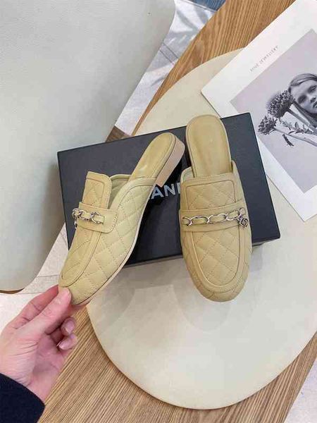 slippers luxury designer slides women's slippers lazy square head without heel all-match baotou semi-supported single flat shoes fashio, Black
slippers luxury designer slides women's slippers lazy square head without heel all-match baotou semi-supported single flat shoes fashio, Black