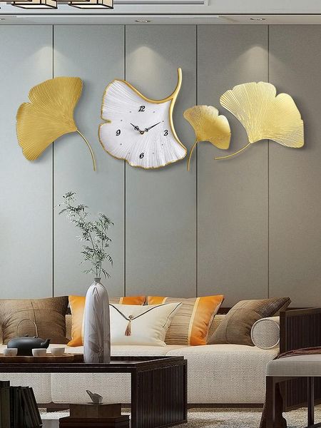 gold ginkgo leaf mute wall clock living room creative fashion household light luxury personalized clocks simple and modern
gold ginkgo leaf mute wall clock living room creative fashion household light luxury personalized clocks simple and modern