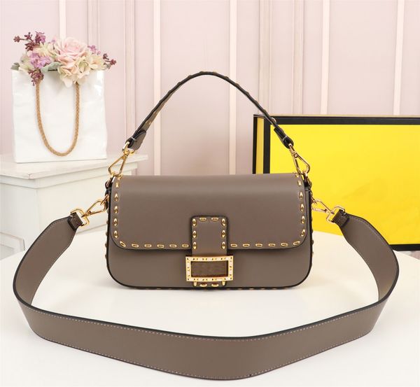 shoulder bags evening bag ladies handbag leather material letter matching decoration casual style design beautifulbagstore
shoulder bags evening bag ladies handbag leather material letter matching decoration casual style design beautifulbagstore