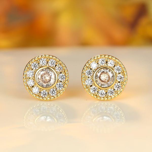 stud dainty wedding earrings gold geometric round inlaid full zircon fashion exquisite jewelry for women, Golden;silver
stud dainty wedding earrings gold geometric round inlaid full zircon fashion exquisite jewelry for women, Golden;silver