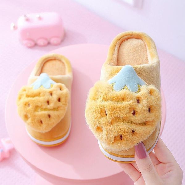 slipper 2021 winter slippers for kids baby girls boy cartoon strawberry plushed warm home cotton shoes soft sneakers, Black;grey
slipper 2021 winter slippers for kids baby girls boy cartoon strawberry plushed warm home cotton shoes soft sneakers, Black;grey