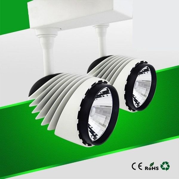 the cob engineering led track lights clothing spot highlight for exhibition hall stores ac90-260v
the cob engineering led track lights clothing spot highlight for exhibition hall stores ac90-260v