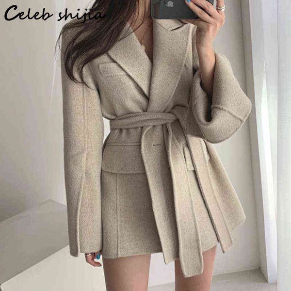 vintage woolen coats and jackets women winter thicken lace up single button tweed jacket female korean autumn korean blends 211118, Black
vintage woolen coats and jackets women winter thicken lace up single button tweed jacket female korean autumn korean blends 211118, Black