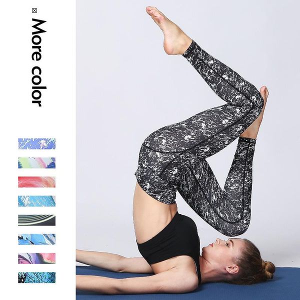 yoga pants printed stitching fitness running dance anchored style tight sports women outfits, White;red
yoga pants printed stitching fitness running dance anchored style tight sports women outfits, White;red