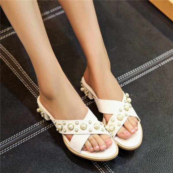 slippers ymechic 2021 lady's white black peep toe cross strap rivets bead low heels slides women shoes fashion large size
slippers ymechic 2021 lady's white black peep toe cross strap rivets bead low heels slides women shoes fashion large size