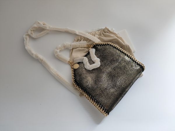 2022 women fashion new bags handbag stella mccartney pvc leather shopping bag designer handbags 15-18-25-37cm pca6
2022 women fashion new bags handbag stella mccartney pvc leather shopping bag designer handbags 15-18-25-37cm pca6